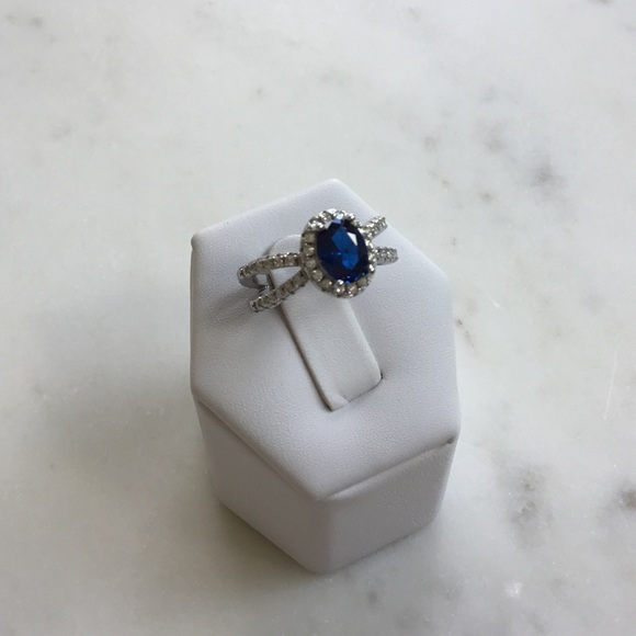 Sale $18 Firm! Sterling Silver Sapphire Cz & ClearCz Ring - Picture 12 of 16